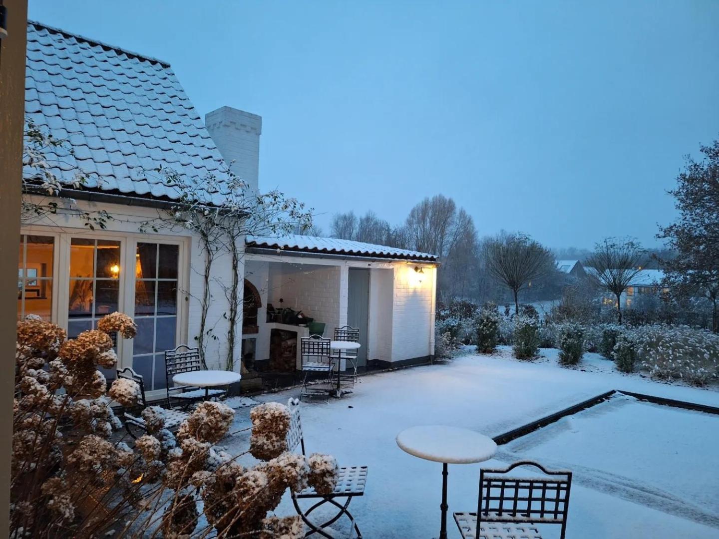 Chambres D'Hotes - Au Clos D'Amande Lasne Экстерьер фото
